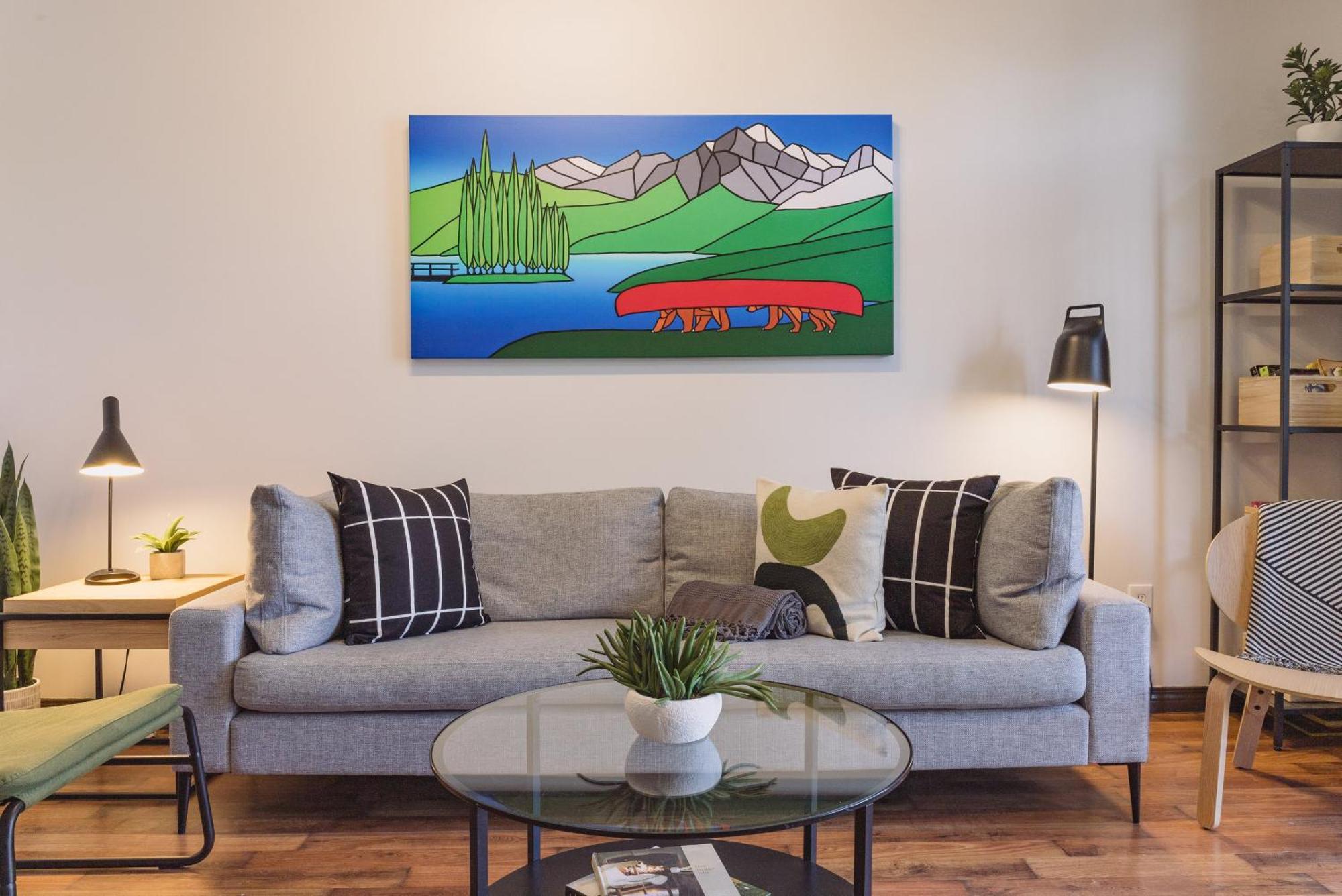 Grassihaus Mountain Getaway Apartamento Canmore Exterior foto
