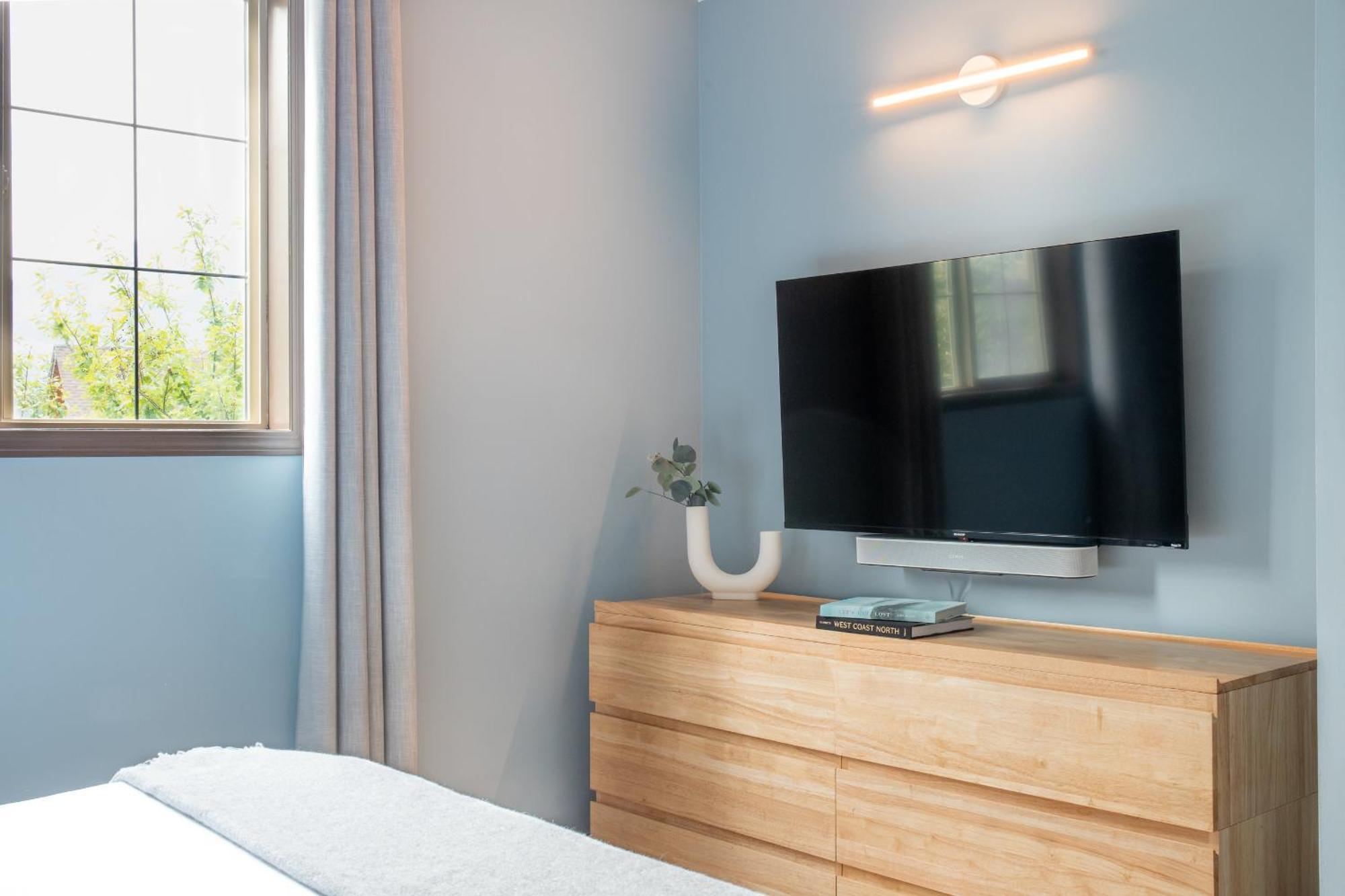 Grassihaus Mountain Getaway Apartamento Canmore Exterior foto